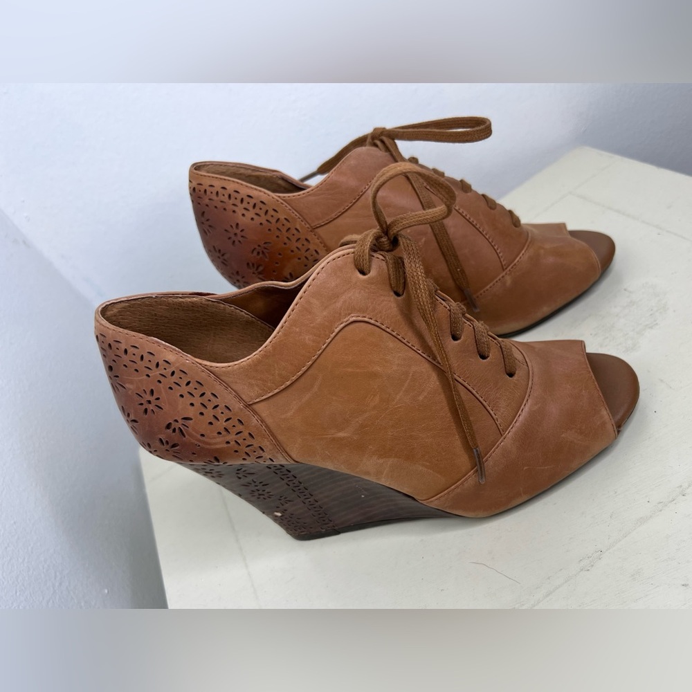 Gianni Bini Cut Out Leather with Peep Toe Wedge